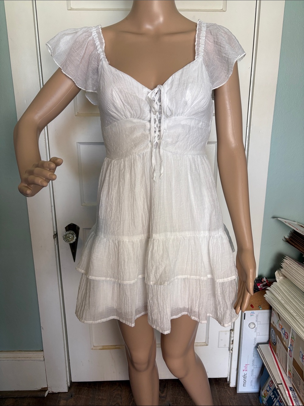 City Triangles White Lace-Up Ruffled Mini Dress Size XS